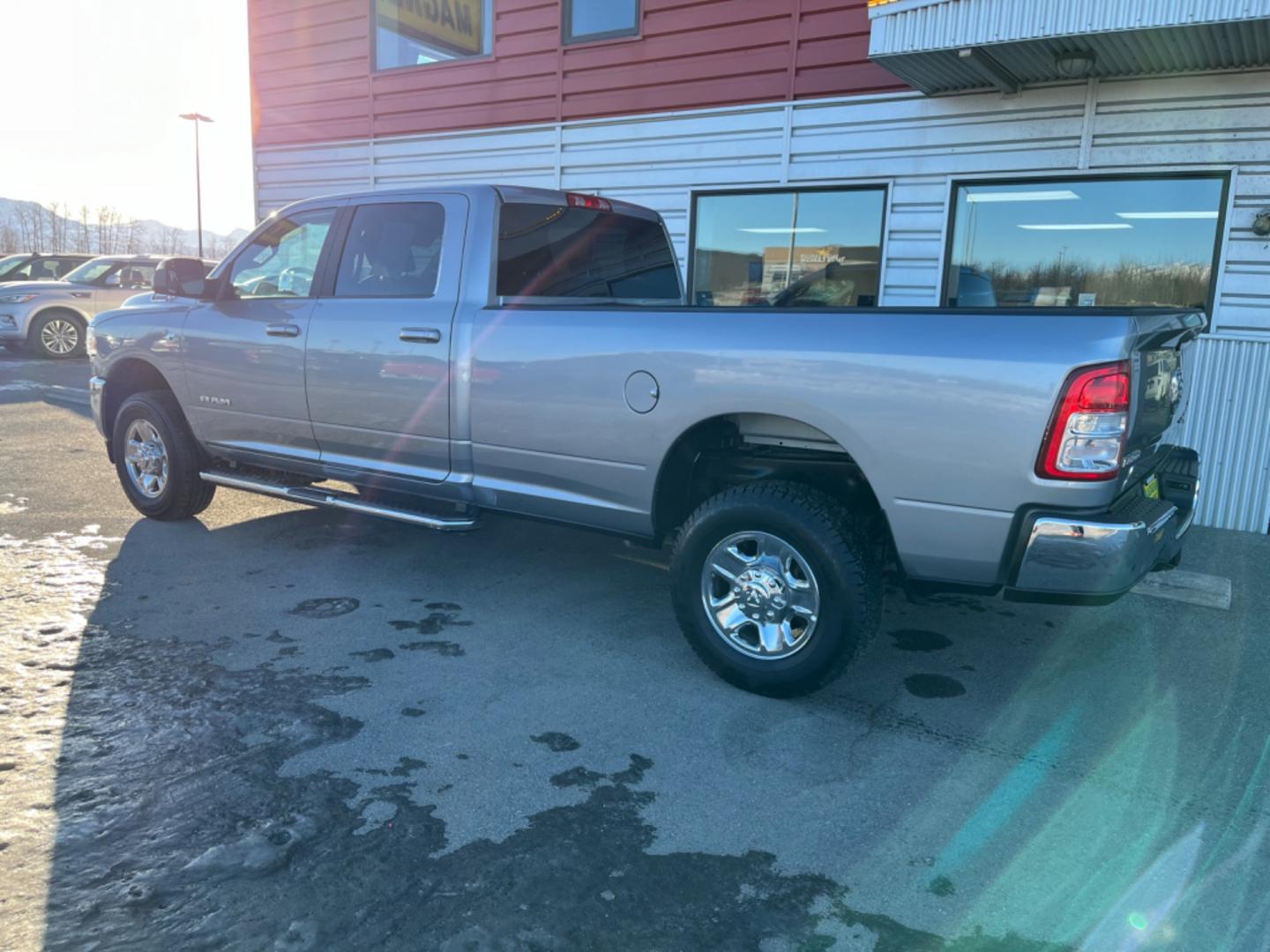 2021 Silver /Black RAM 2500 Tradesman Crew Cab LWB 4WD (3C6UR5JL3MG) with an 6.7L L6 OHV 24V TURBO DIESEL engine, 6A transmission, located at 1960 Industrial Drive, Wasilla, 99654, (907) 274-2277, 61.573475, -149.400146 - Photo#2